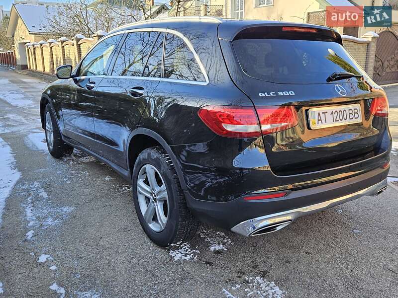 Позашляховик / Кросовер Mercedes-Benz GLC-Class 2016 в Івано-Франківську