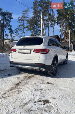 Позашляховик / Кросовер Mercedes-Benz GLC-Class 2018 в 