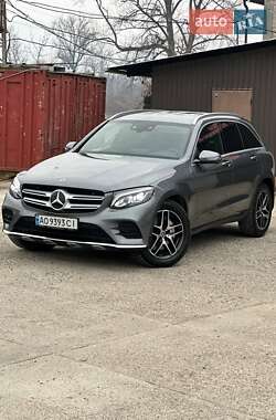 Внедорожник / Кроссовер Mercedes-Benz GLC-Class 2017 в 