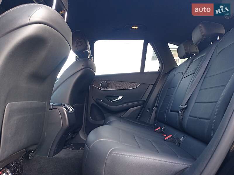 Внедорожник / Кроссовер Mercedes-Benz GLC-Class 2017 в Львове