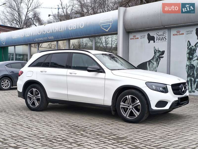 Позашляховик / Кросовер Mercedes-Benz GLC-Class 2015 в Дніпрі