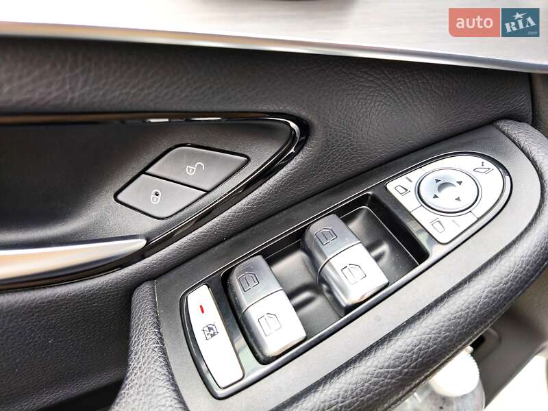 Позашляховик / Кросовер Mercedes-Benz GLC-Class 2015 в Дніпрі
