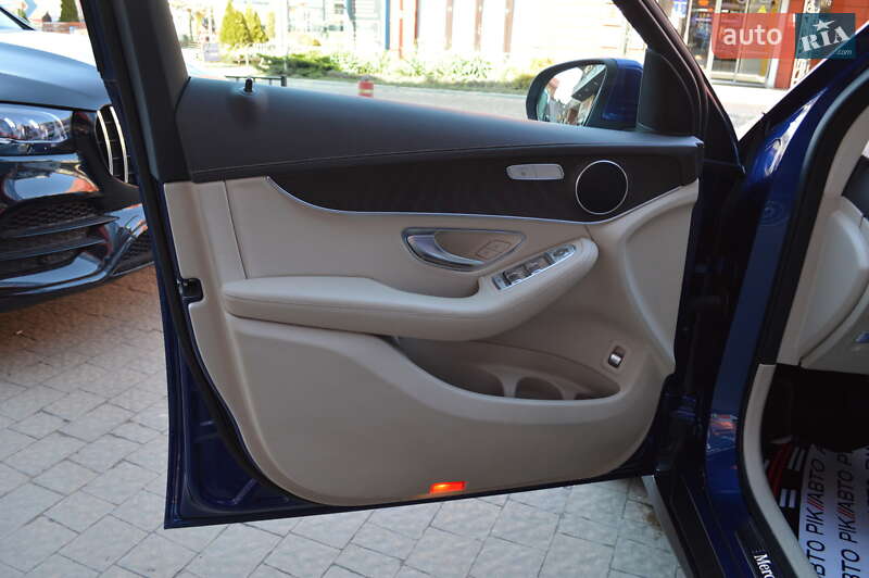 Внедорожник / Кроссовер Mercedes-Benz GLC-Class 2018 в Львове