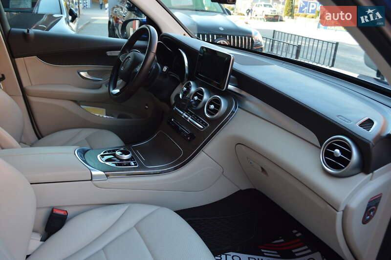 Внедорожник / Кроссовер Mercedes-Benz GLC-Class 2018 в Львове