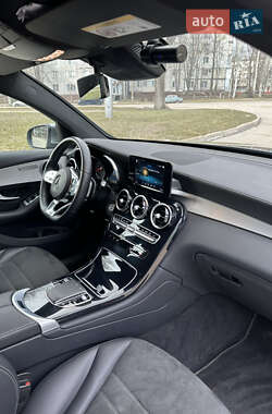 Внедорожник / Кроссовер Mercedes-Benz GLC-Class 2021 в 