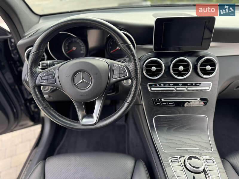 Внедорожник / Кроссовер Mercedes-Benz GLC-Class 2019 в Киеве