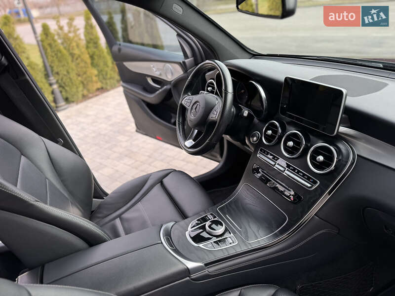 Внедорожник / Кроссовер Mercedes-Benz GLC-Class 2019 в Киеве