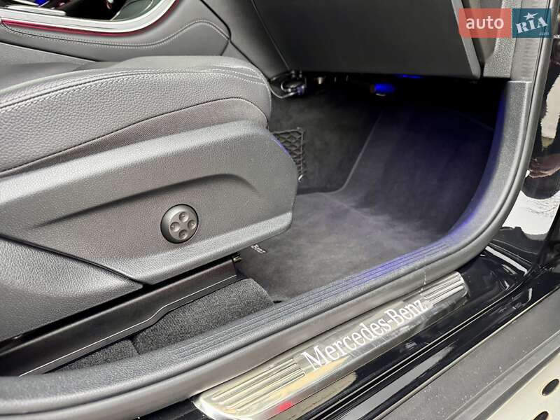 Позашляховик / Кросовер Mercedes-Benz GLC-Class 2019 в Києві