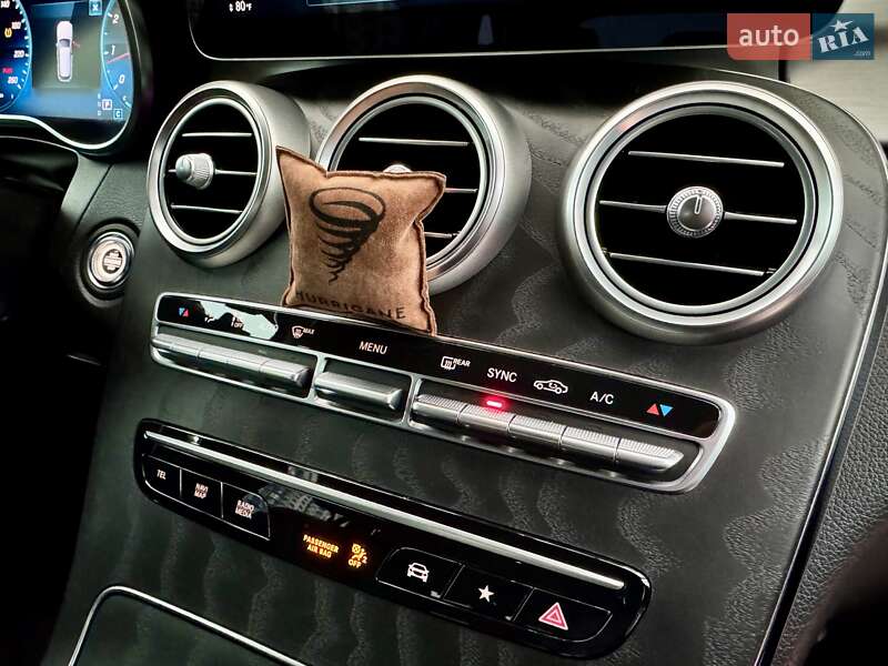 Позашляховик / Кросовер Mercedes-Benz GLC-Class 2019 в Києві