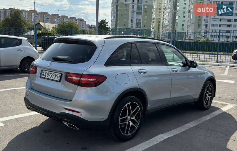 Позашляховик / Кросовер Mercedes-Benz GLC-Class 2015 в Києві