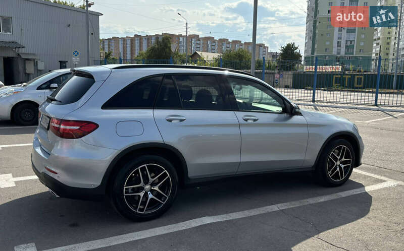 Позашляховик / Кросовер Mercedes-Benz GLC-Class 2015 в Києві