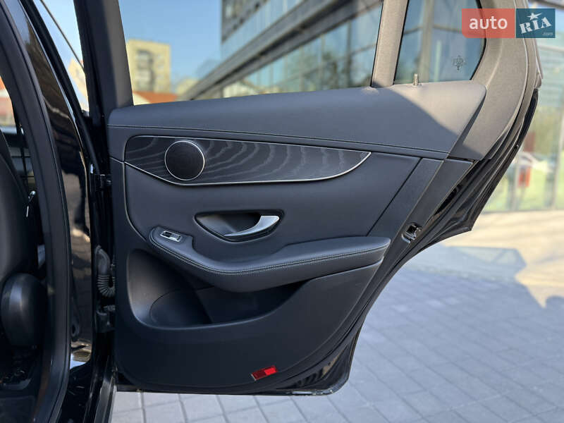 Позашляховик / Кросовер Mercedes-Benz GLC-Class 2020 в Львові