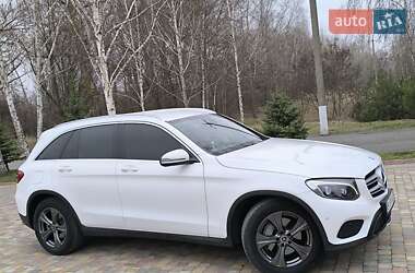 Внедорожник / Кроссовер Mercedes-Benz GLC-Class 2017 в 
