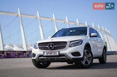 Позашляховик / Кросовер Mercedes-Benz GLC-Class 2015 в 