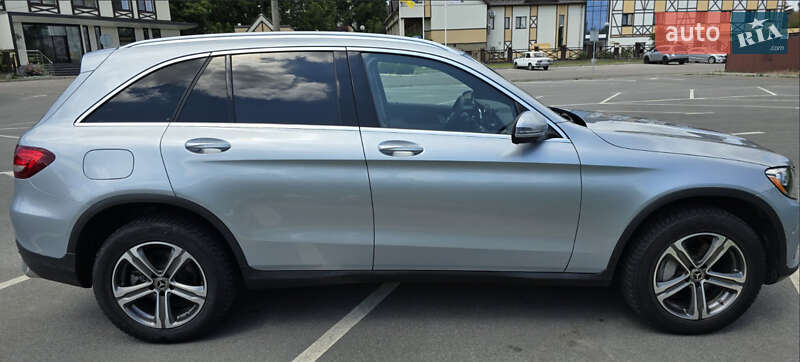 Внедорожник / Кроссовер Mercedes-Benz GLC-Class 2017 в Козине