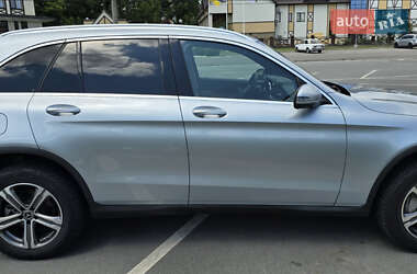 Внедорожник / Кроссовер Mercedes-Benz GLC-Class 2017 в 