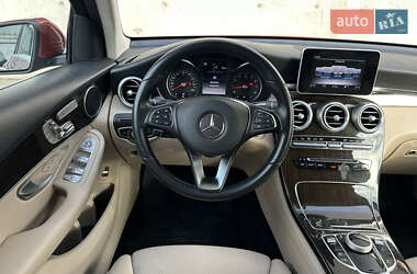 Позашляховик / Кросовер Mercedes-Benz GLC-Class 2019 в 