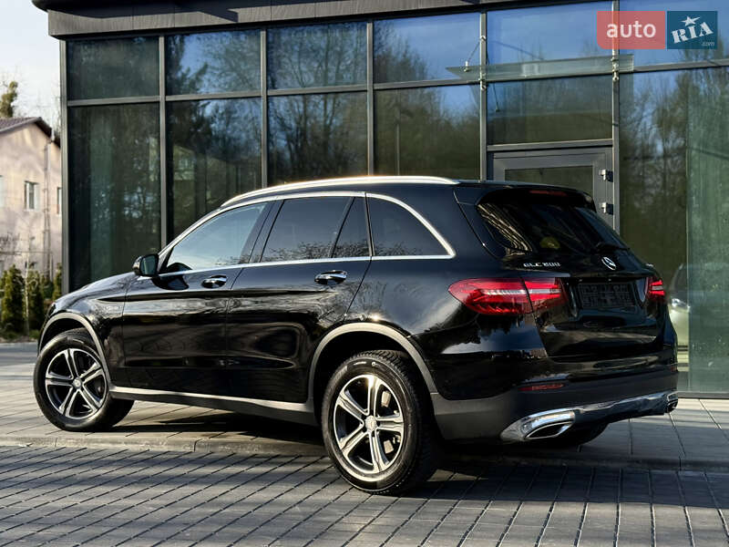 Внедорожник / Кроссовер Mercedes-Benz GLC-Class 2016 в Львове