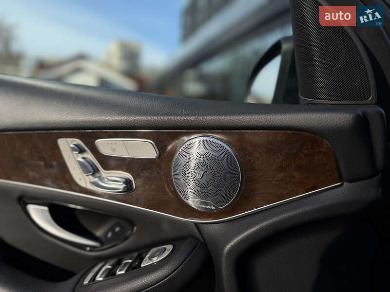 Внедорожник / Кроссовер Mercedes-Benz GLC-Class 2016 в Львове