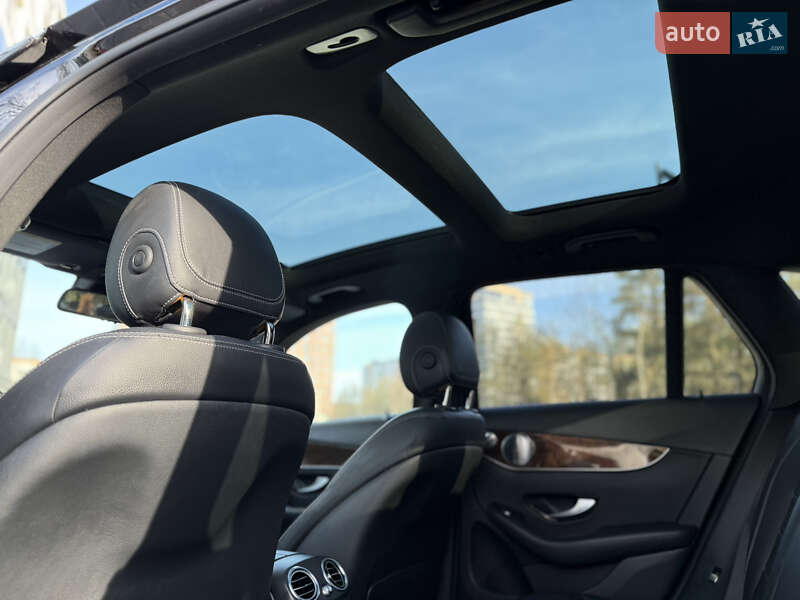 Внедорожник / Кроссовер Mercedes-Benz GLC-Class 2016 в Львове
