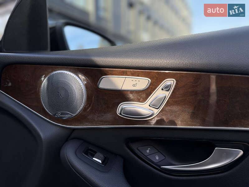 Внедорожник / Кроссовер Mercedes-Benz GLC-Class 2016 в Львове