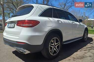 Позашляховик / Кросовер Mercedes-Benz GLC-Class 2017 в 
