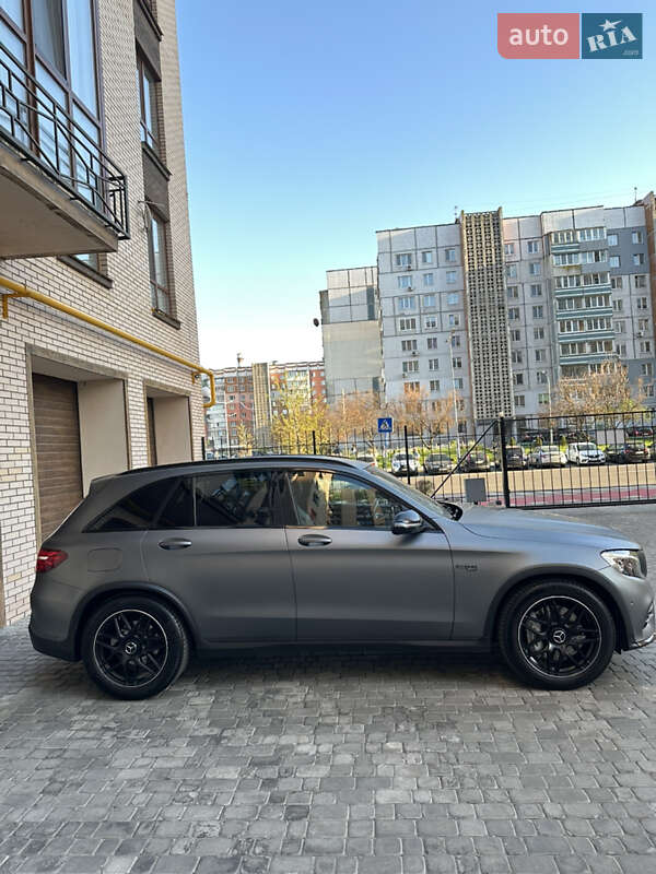 Позашляховик / Кросовер Mercedes-Benz GLC-Class 2016 в Черкасах