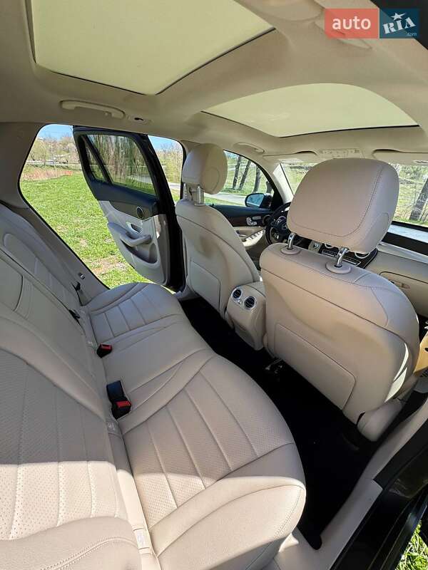 Внедорожник / Кроссовер Mercedes-Benz GLC-Class 2018 в Виннице