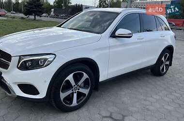 Позашляховик / Кросовер Mercedes-Benz GLC-Class 2017 в Дніпрі Позашляховик / Кросовер Mercedes-Benz GLC-Class 2017 в Дніпрі
