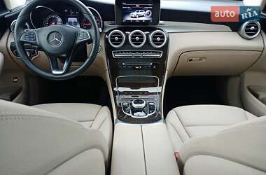 Внедорожник / Кроссовер Mercedes-Benz GLC-Class 2018 в 