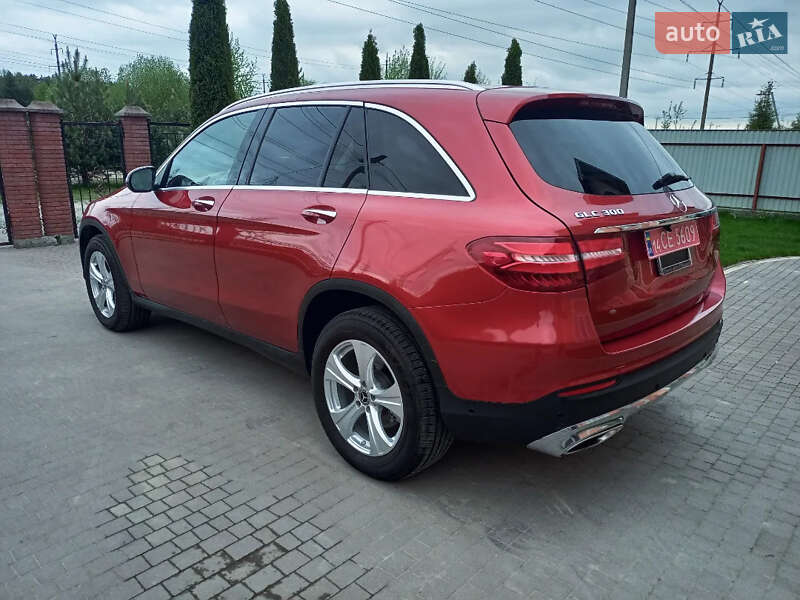 Внедорожник / Кроссовер Mercedes-Benz GLC-Class 2018 в Львове