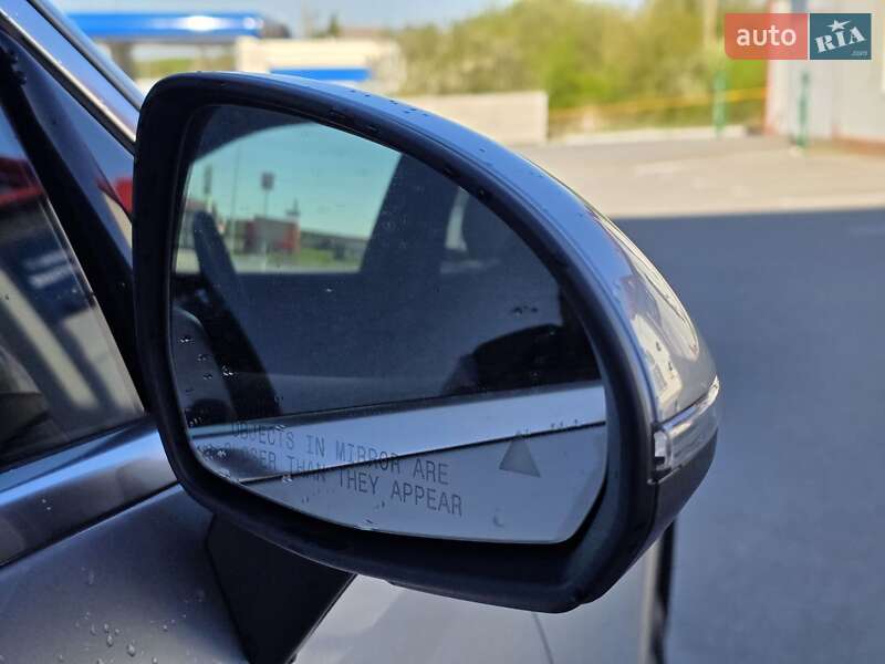 Внедорожник / Кроссовер Mercedes-Benz GLC-Class 2023 в Тернополе