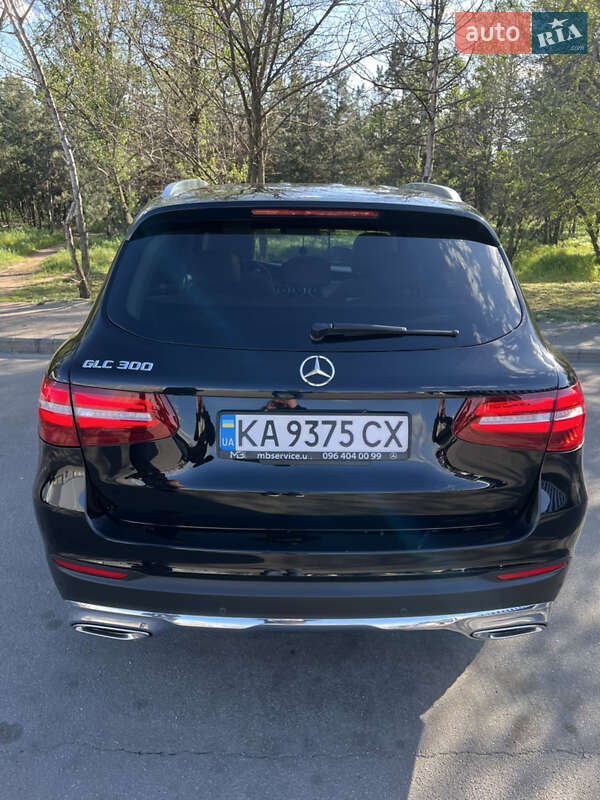 Внедорожник / Кроссовер Mercedes-Benz GLC-Class 2015 в Запорожье