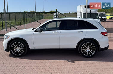 Позашляховик / Кросовер Mercedes-Benz GLC-Class 2016 в 