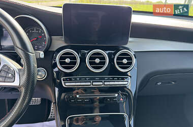 Позашляховик / Кросовер Mercedes-Benz GLC-Class 2016 в 
