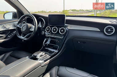 Позашляховик / Кросовер Mercedes-Benz GLC-Class 2016 в 