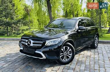 Внедорожник / Кроссовер Mercedes-Benz GLC-Class 2018 в 