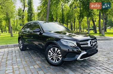 Внедорожник / Кроссовер Mercedes-Benz GLC-Class 2018 в 