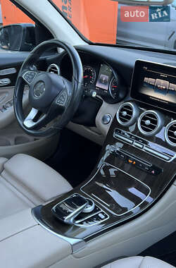 Позашляховик / Кросовер Mercedes-Benz GLC-Class 2016 в 