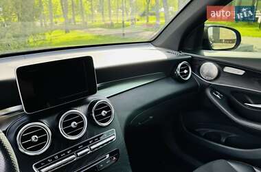 Внедорожник / Кроссовер Mercedes-Benz GLC-Class 2018 в 