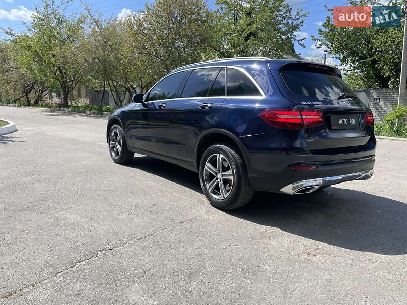 Позашляховик / Кросовер Mercedes-Benz GLC-Class 2016 в Харкові