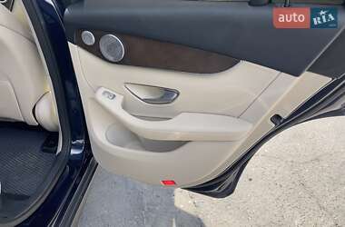 Внедорожник / Кроссовер Mercedes-Benz GLC-Class 2016 в 