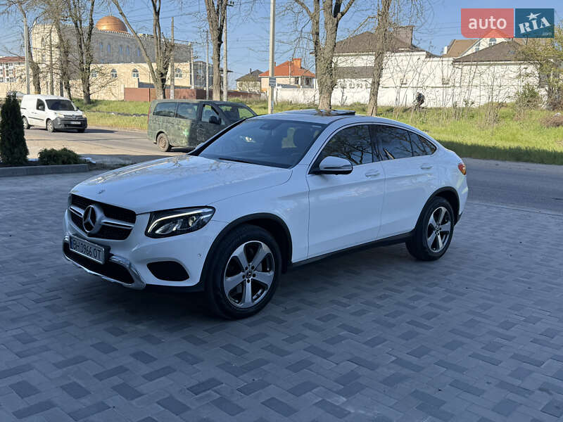 Внедорожник / Кроссовер Mercedes-Benz GLC-Class 2017 в Одессе фото 2 Внедорожник / Кроссовер Mercedes-Benz GLC-Class 2017 в Одессе