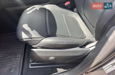Внедорожник / Кроссовер Mercedes-Benz GLC-Class 2023 в 