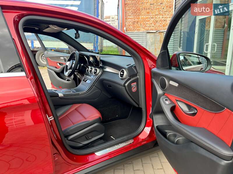 Позашляховик / Кросовер Mercedes-Benz GLC-Class 2019 в Чернігові