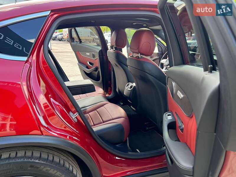 Позашляховик / Кросовер Mercedes-Benz GLC-Class 2019 в Чернігові