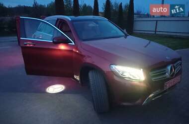 Внедорожник / Кроссовер Mercedes-Benz GLC-Class 2018 в 