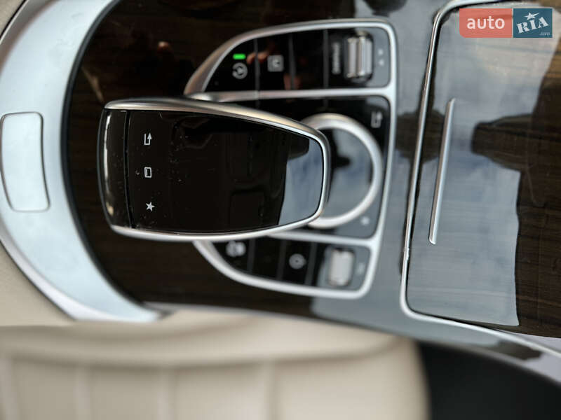 Позашляховик / Кросовер Mercedes-Benz GLC-Class 2015 в Києві