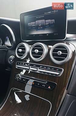 Внедорожник / Кроссовер Mercedes-Benz GLC-Class 2017 в 
