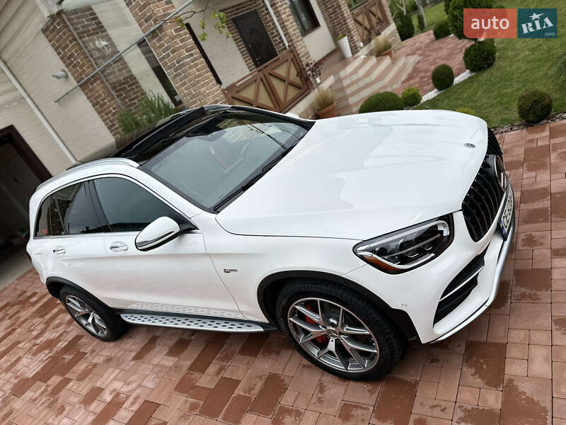 Позашляховик / Кросовер Mercedes-Benz GLC-Class 2022 в Чернівцях